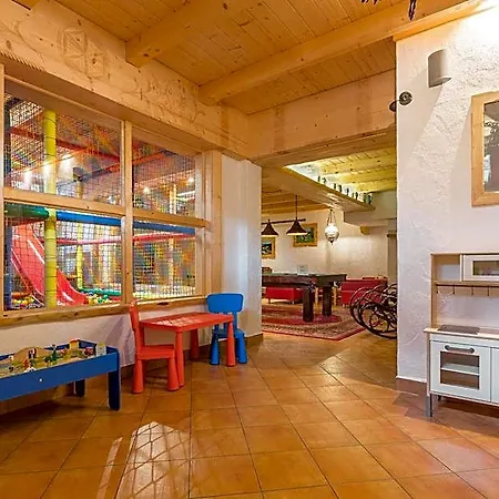 Bambi Boutique Bed and Breakfast 3*